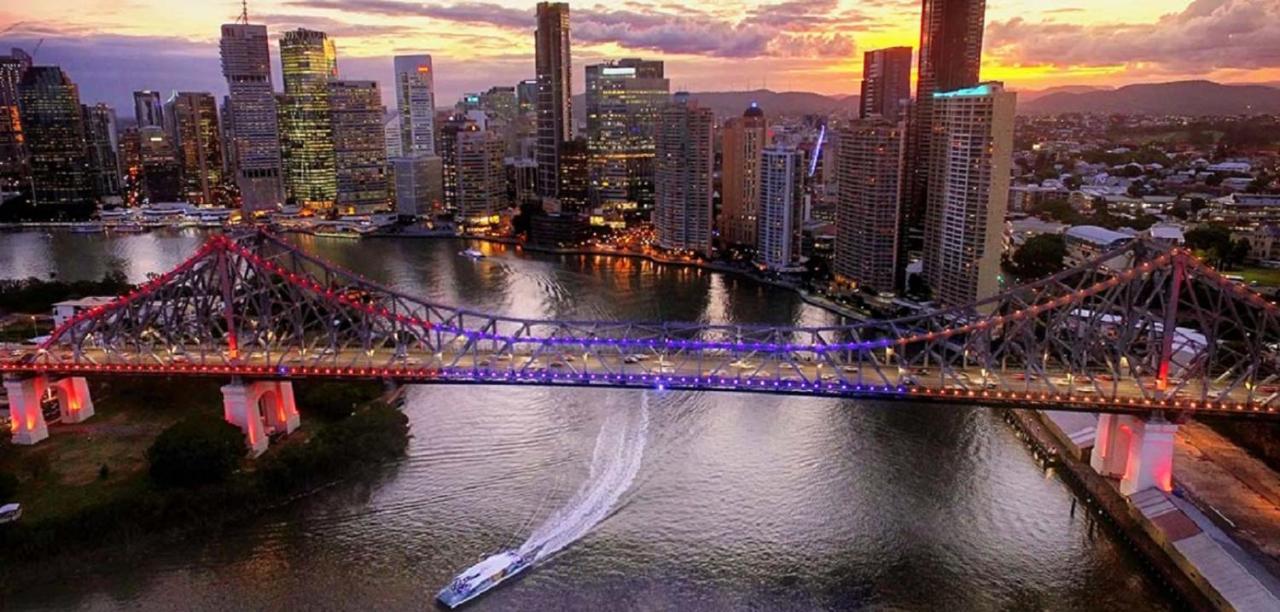 Amazing River View - 3 Bedroom Apartment - Brisbane Cbd - Netflix - Fast Wifi - Carpark Экстерьер фото